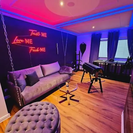 Exkl. Romantisches Sm Black Rose Apartment Gifhorn