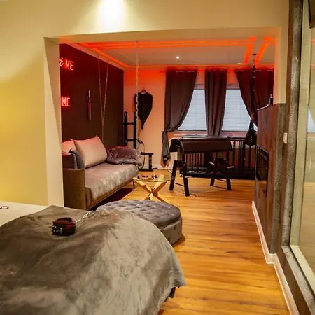 Exkl. Romantisches Sm Black Rose Appartement Gifhorn