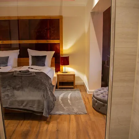 Exkl. Romantisches Sm Black Rose شقة غيفهورن